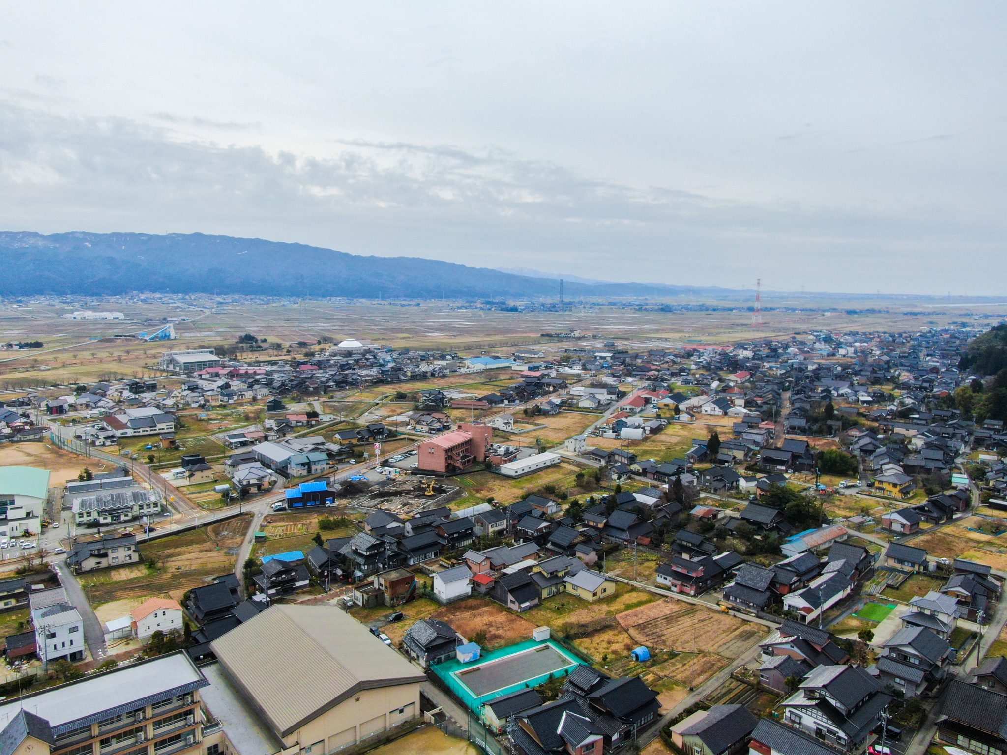 中能登町能登部上空からドローンで撮影検証を行いました。 – 中能登スローツーリズム協議会